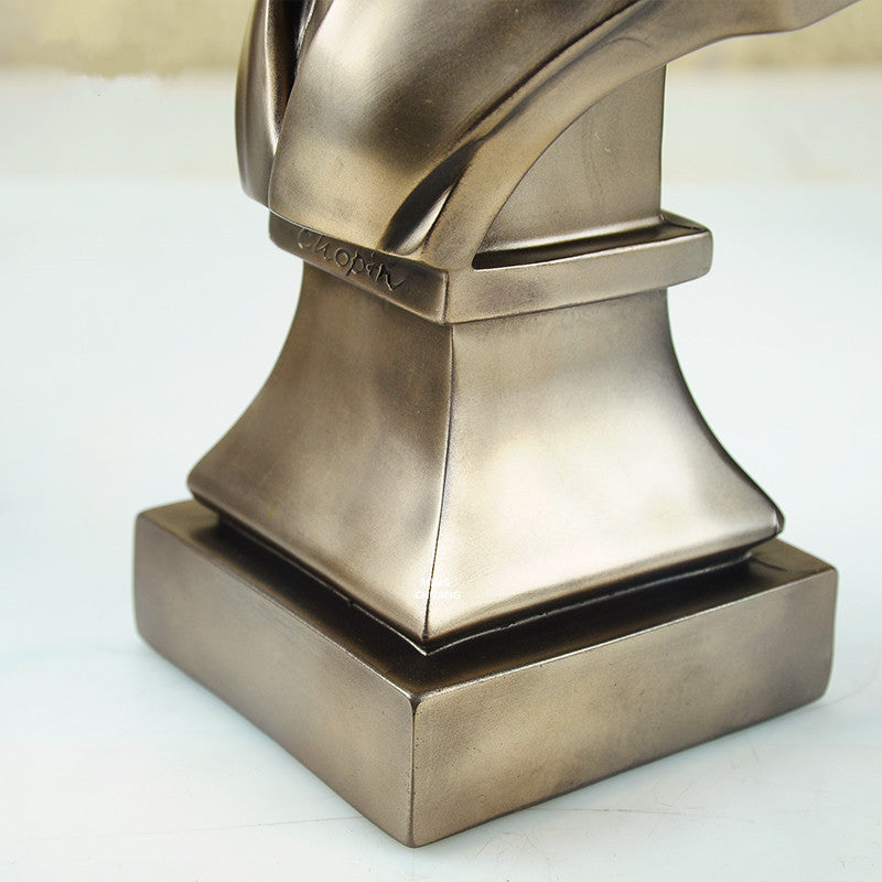 Frédéric Chopin Statue