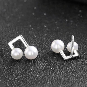 Pearl Note Studs