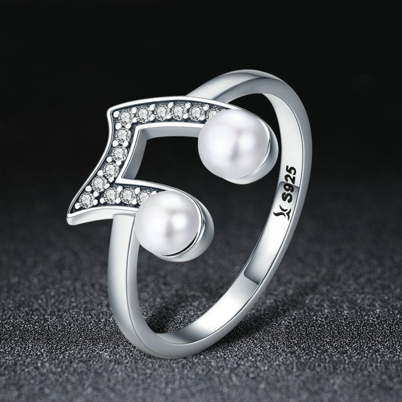Dazzling Pearl Eighth Note Silver Ring