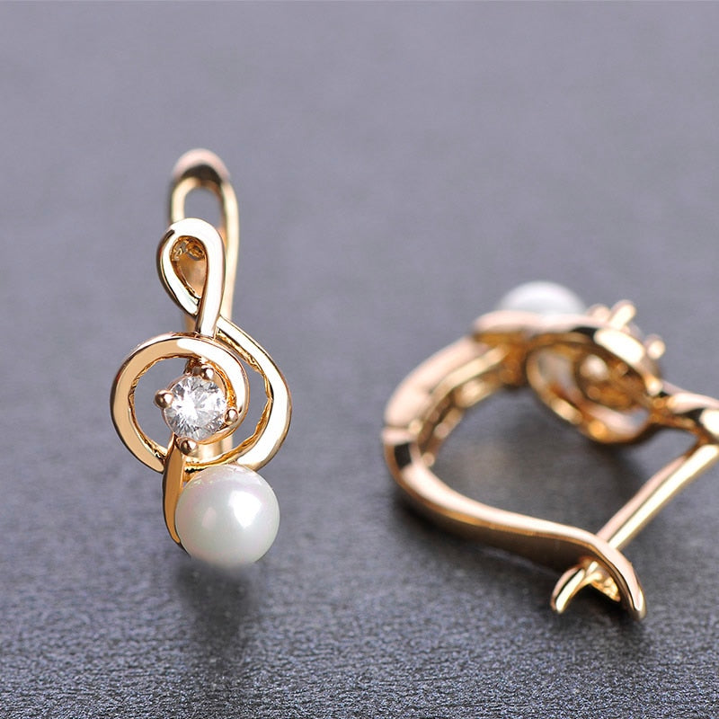 Zircon & Faux Pearl Treble Clef Earrings